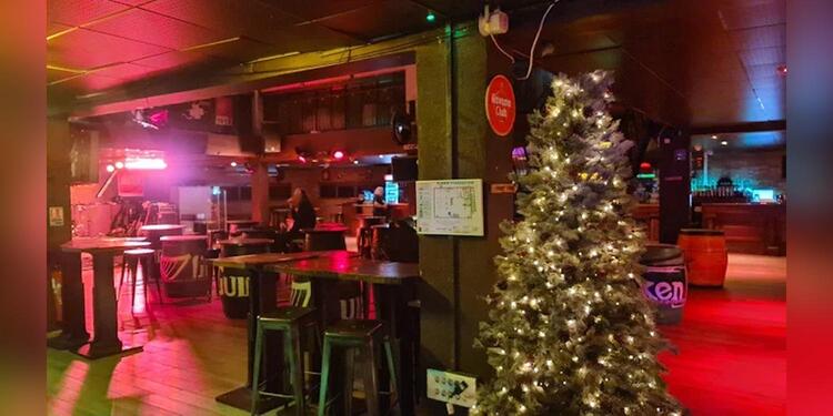 The O'liver Pub, bar