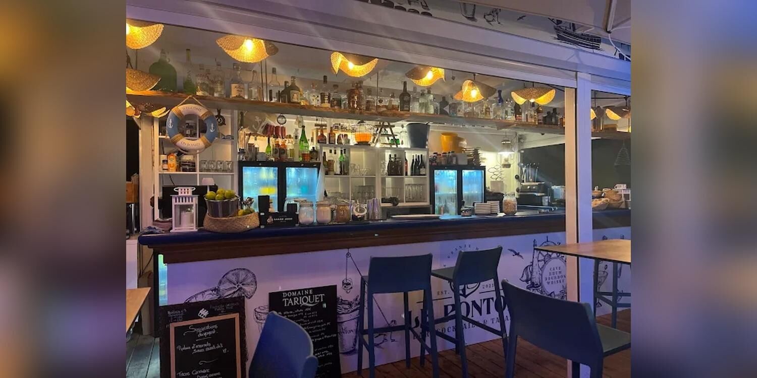 LE PONTON, bar