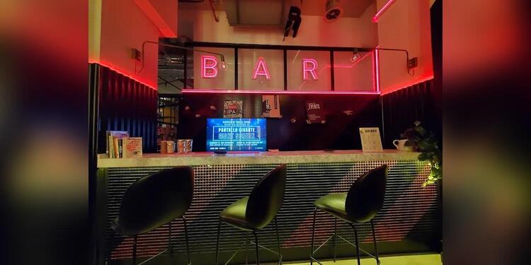 Broken Shaker Madrid, bar