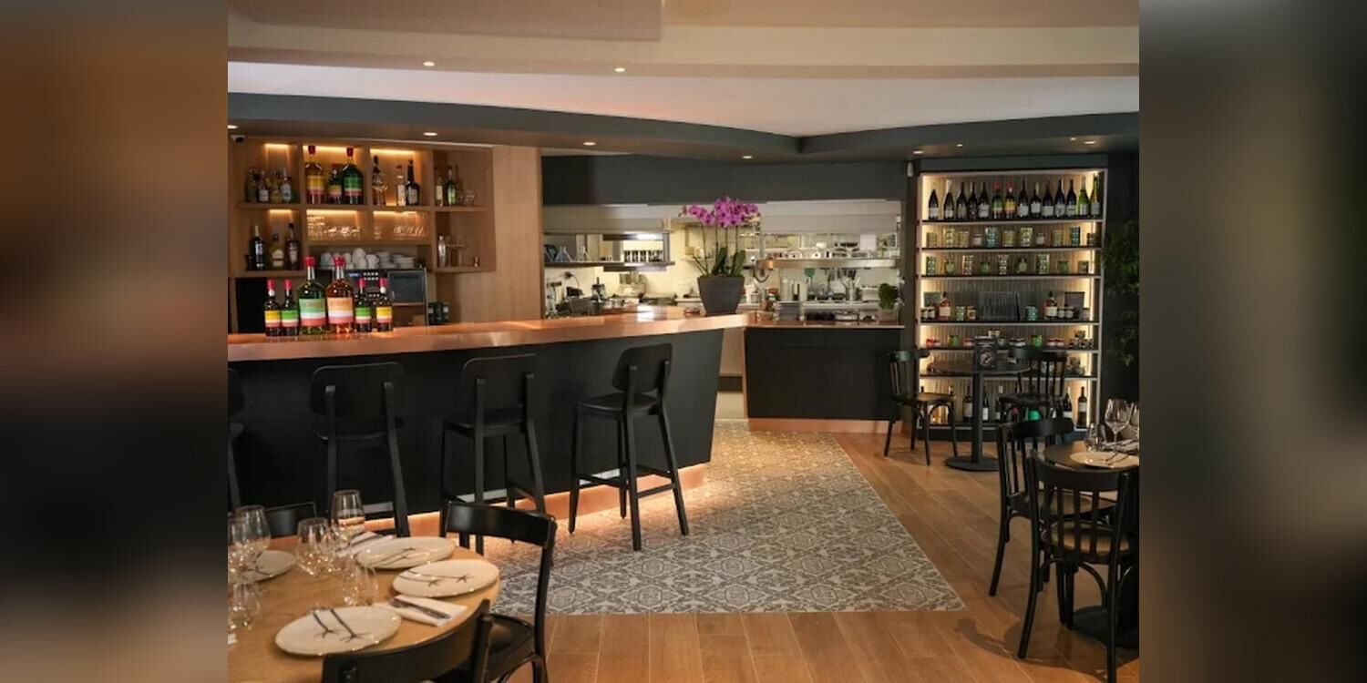 Baca'v Boulogne par Emile Cotte, restaurant