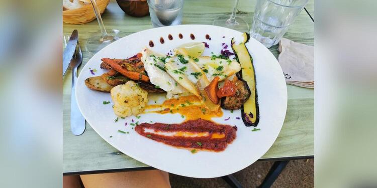 UNA MAS COCKTAIL, restaurant