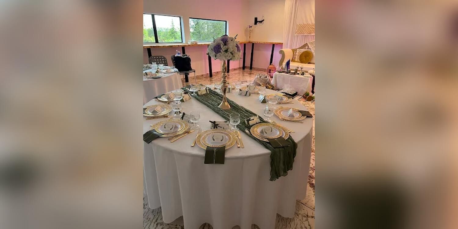 Salle des garrigues Elevage Canin Vente huile d'olives Traiteur, restaurant