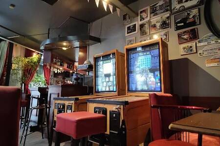 The Saint Plon, Bar Ixelles Louise #0