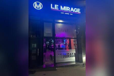 Le New Mirage, Bar Schaerbeek Helmet #0