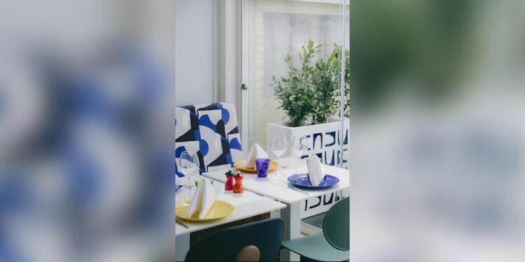 Catamaran Café, restaurant