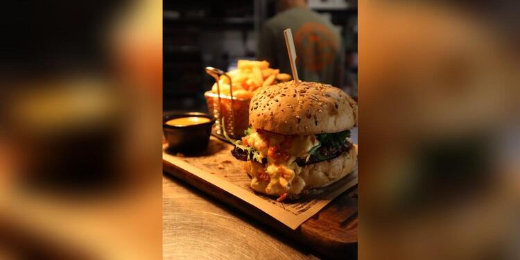 Café Jules - Bar à Tapas d?extérieur - Restaurant - Bar à cocktails La Grande-Motte - Hérault, bar