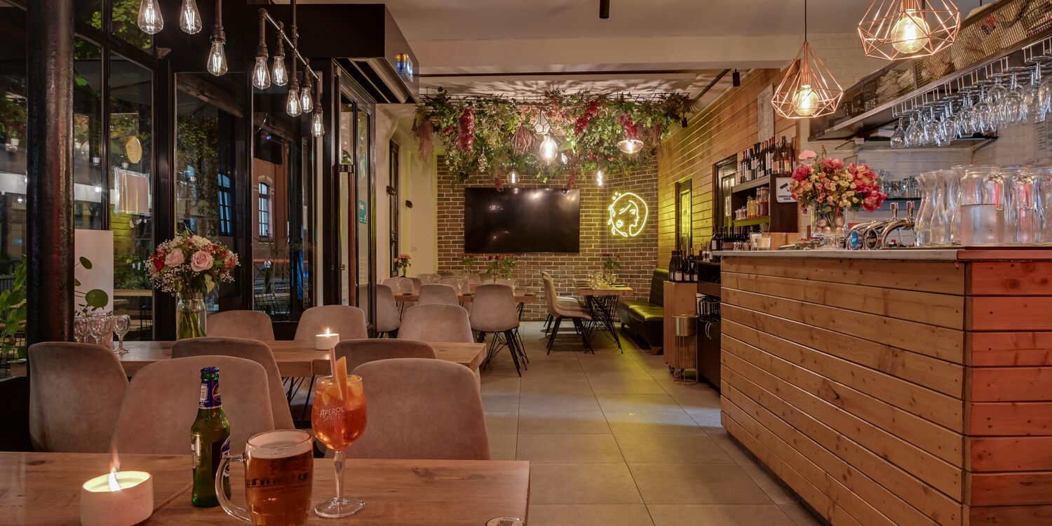 Epi Restaurant, restaurant