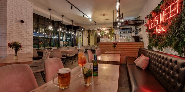 Epi Restaurant, restaurant