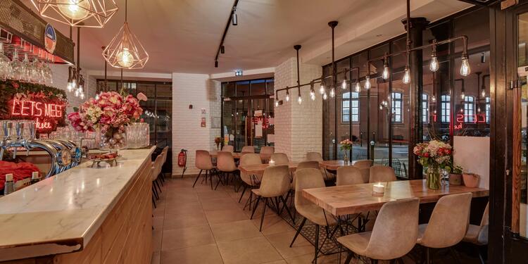 Epi Restaurant, restaurant