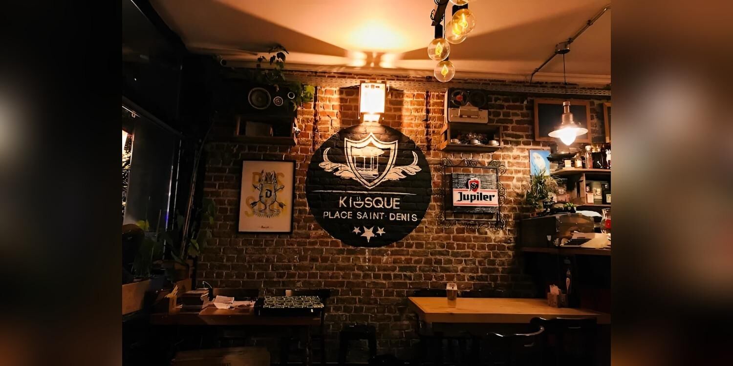 Kiosque Café Brasserie, bar