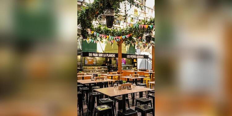 La Place des Canailles, bar