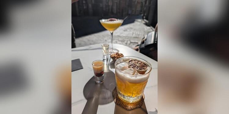 Cocktailbar - Professor, bar