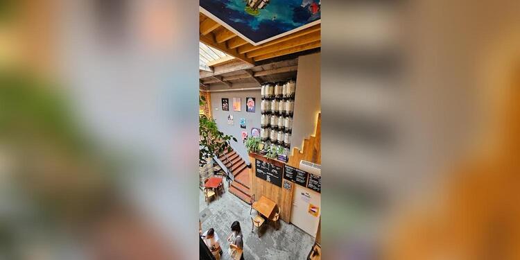 Brasserie Septante-Deux, bar