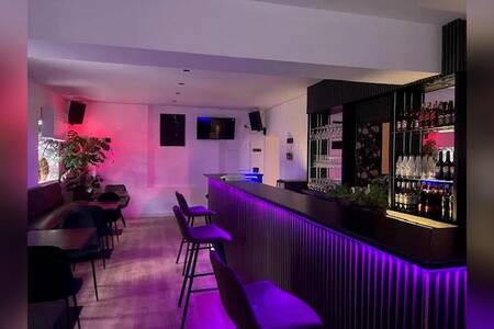 DUKES Lounge Bar, Bar Bruxelles  #0