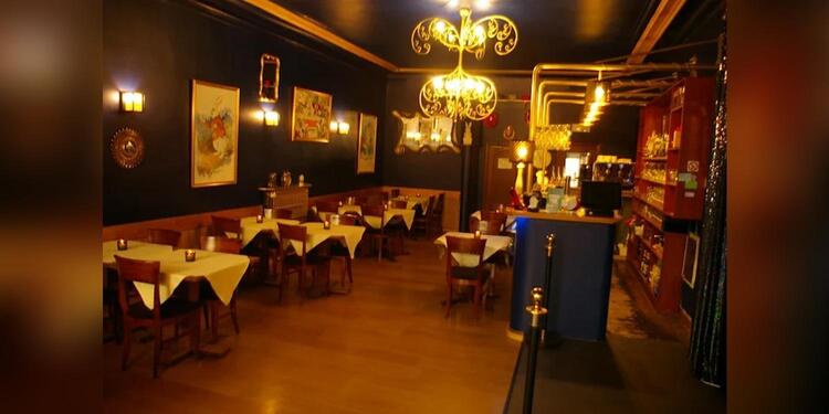 Brasserie Le Chapelier Fou, bar