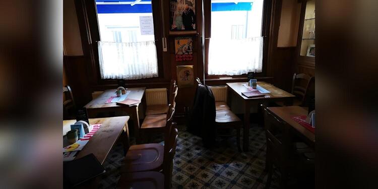 Café Den Babbelaer, bar