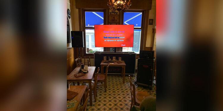 Café Den Babbelaer, bar