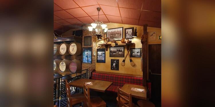 Paddy Mullin's - Irish Pub, bar