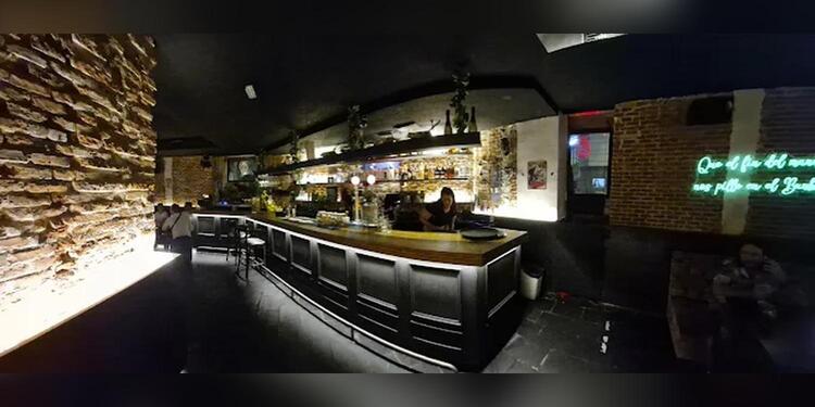 Bunker Cocktail Bar, bar