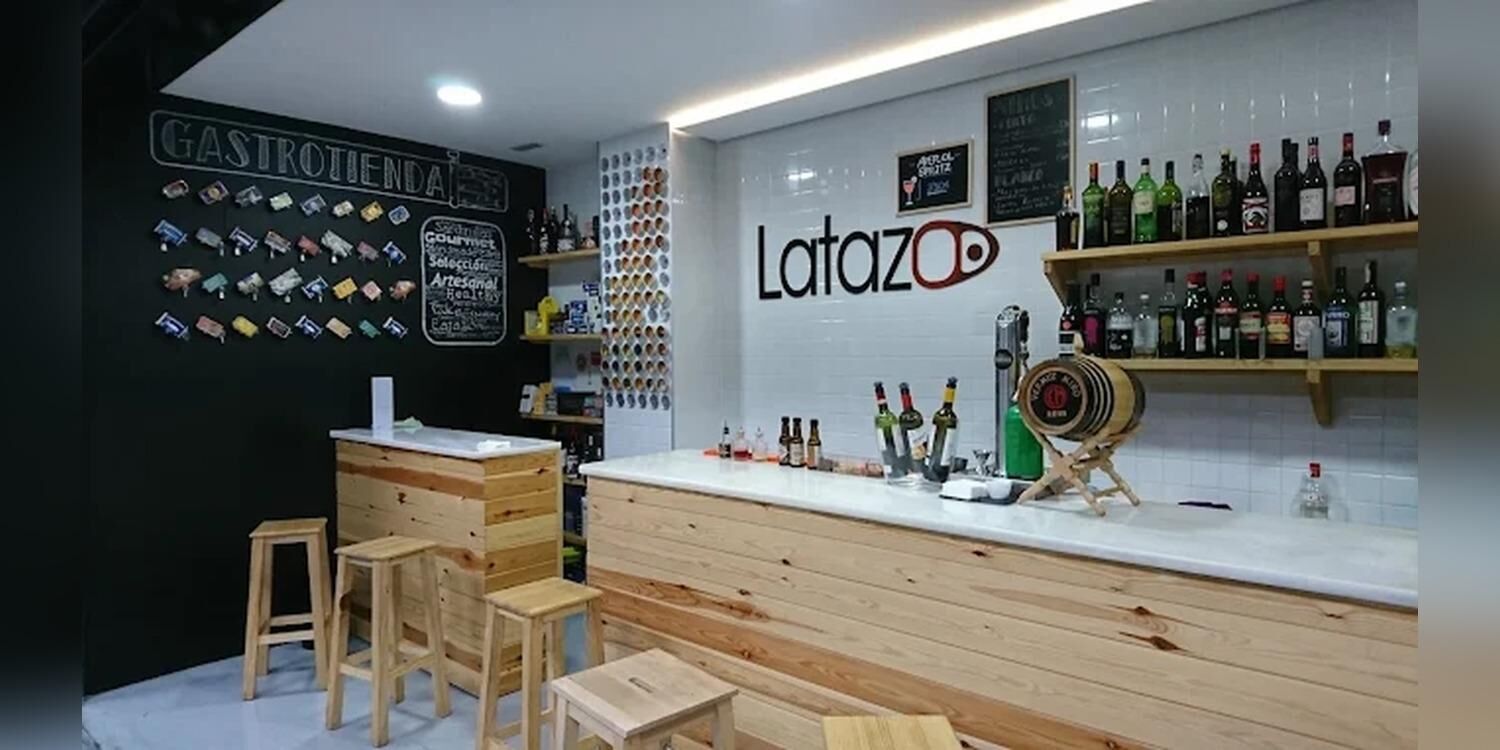 Latazo, bar