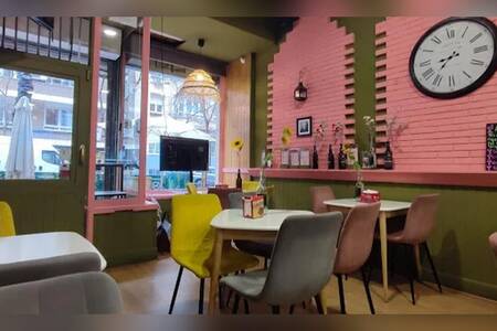 MAKONDO Bar-Restaurante, Bar Madrid Gaztambide #0