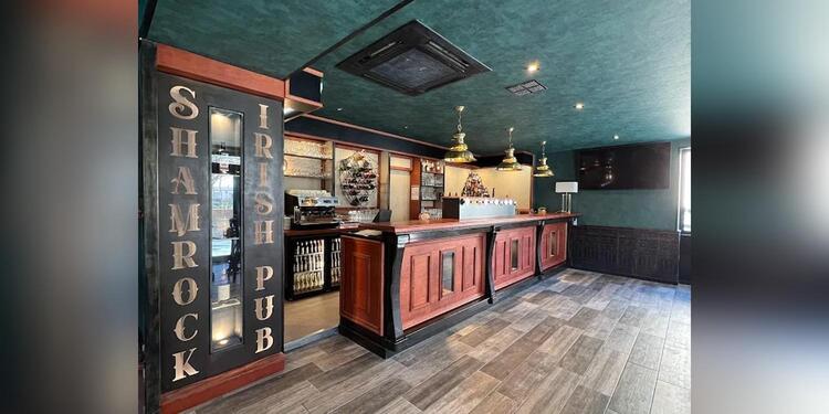 SHAMROCK Irish Pub, Albi Vigan, restaurant