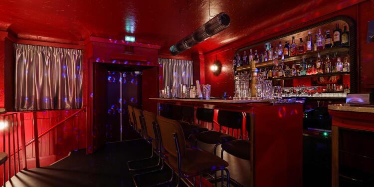 Chambre 01, bar