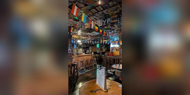 Mulligan's Pub, bar