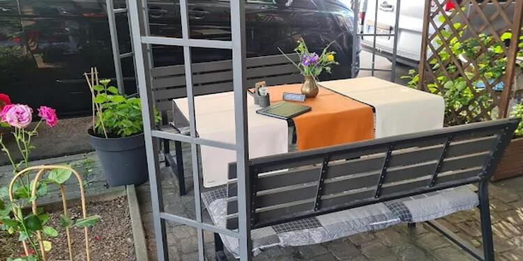 Le Cadre Noir, restaurant