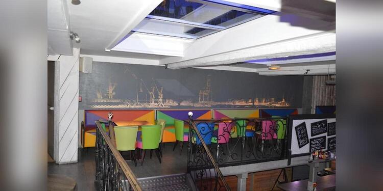 Le Dock Café, bar