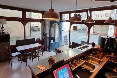 Le P'tit Bonheur Angevin, Bar Angers Centre-ville #0