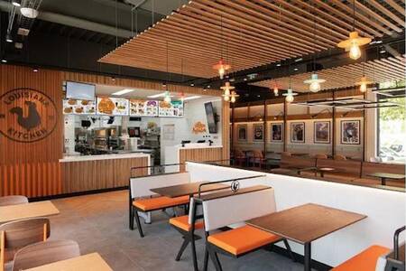Popeyes Famous Louisiana Chicken, Restaurante Barcelona Eixample #0