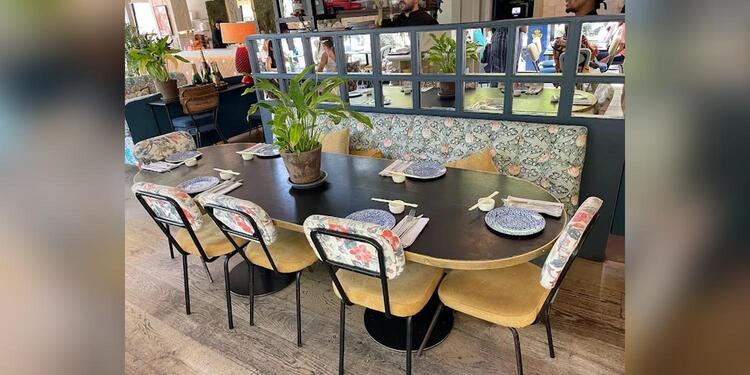 Sushita Café, restaurant