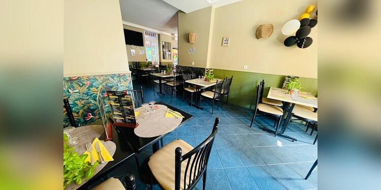 Carioca's Resto Bar, restaurant