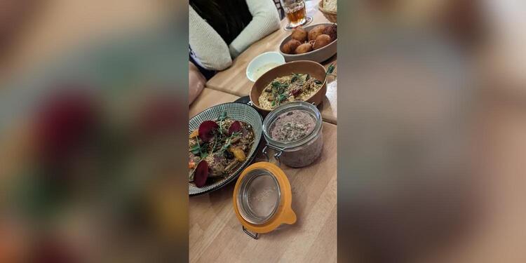 Grizzly Tap House, bar