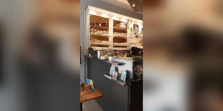 Cafe L'atmosphère, bar