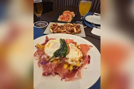 ALPADIT RESTAURANT, Restaurante Barcelona La Prosperitat #0