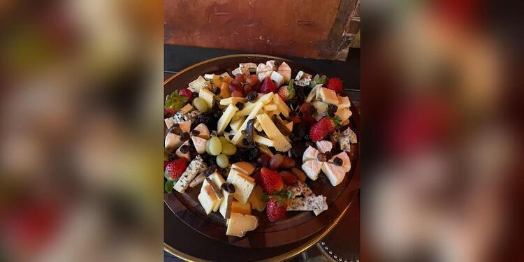 Captain's Cabin, bar