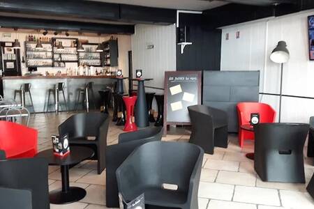 Le fer à gus, Bar Troyes Centre-Ville #0