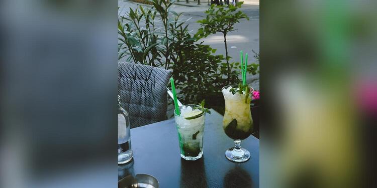 AU VIEUX CHEMIN, bar