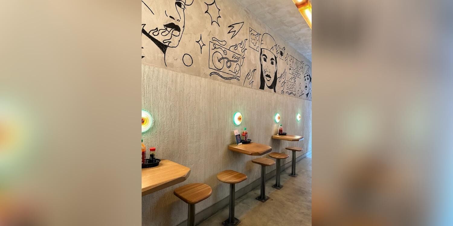 Wok To Walk Gotic, restaurant