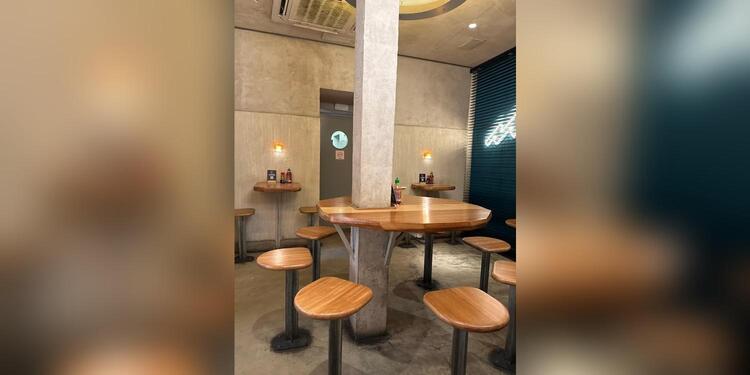 Wok To Walk Gotic, restaurant