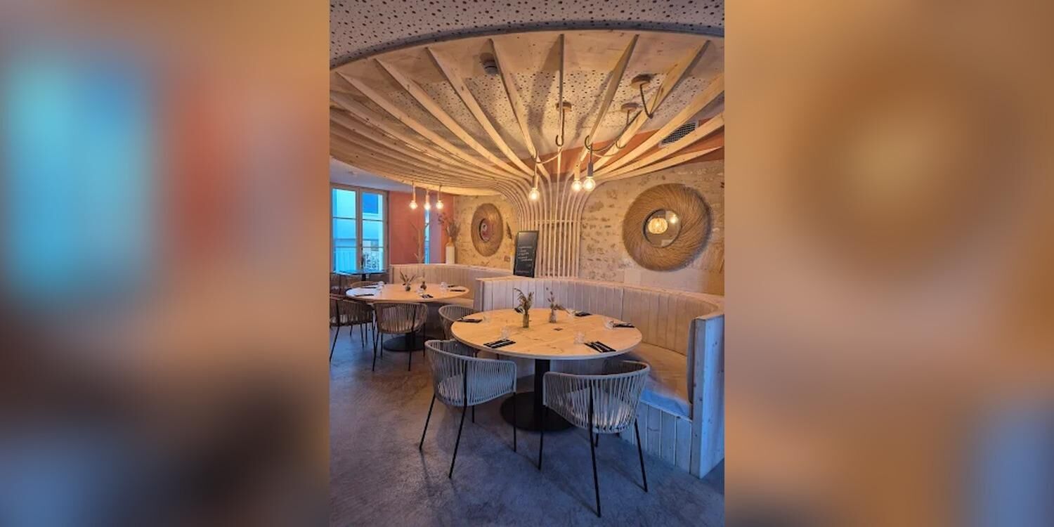 Aux Heures Heureuses, restaurant