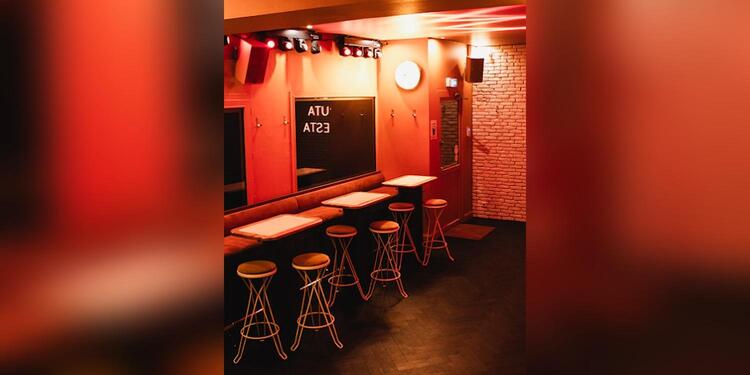 11 Bis Troquet Lounge, bar