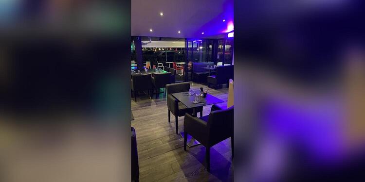 Ocean's Café, restaurant