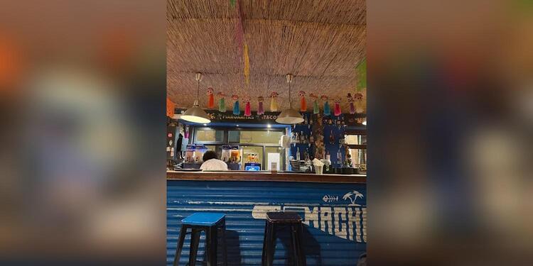 Machete, restaurant