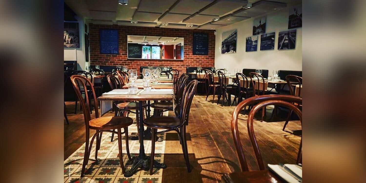 Neuilly's, restaurant