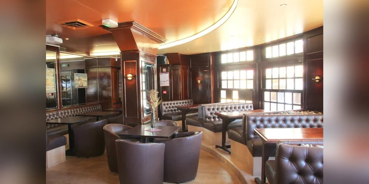 Charlie's Corner La Baule, bar