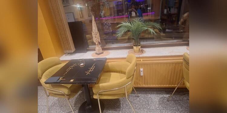 Afrikana restaurant, restaurant