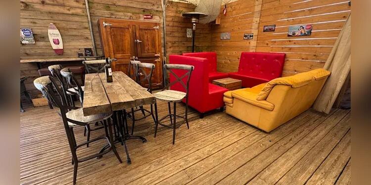 La Guinguette du pont rouge, restaurant